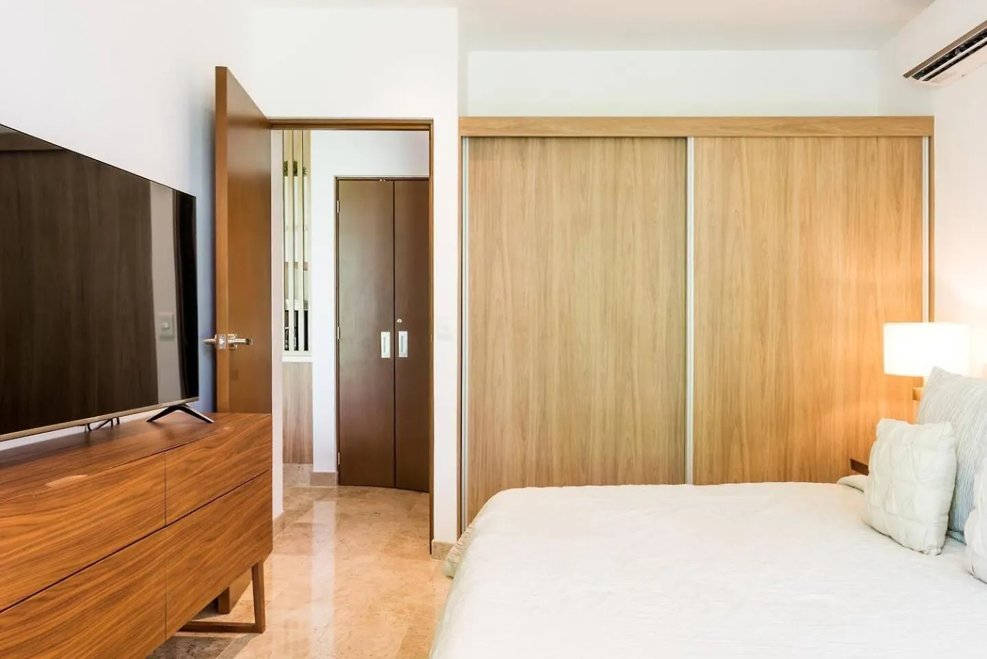 1Br Apt In The Heart Of Playa, Condo Ipana Playa del Carmen 0*,  Mexico